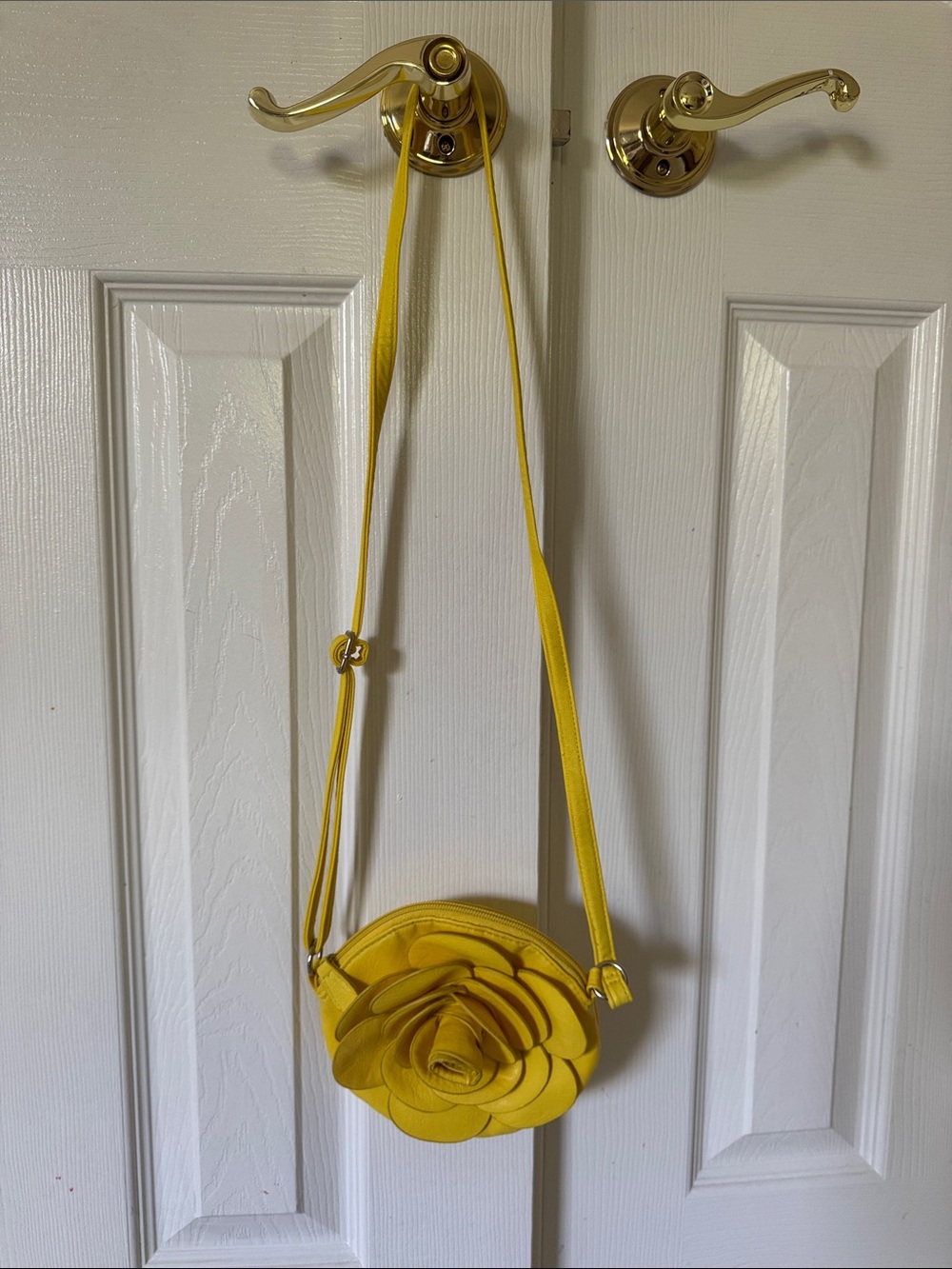 Claire’s Yellow Floral Crossbody Bag - girls/ teen Shoulder Purse